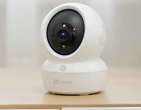 كاميرا مراقبة خارجية H6C برو من ايزفيز، كاميرا بدقة 4K عالية الدقة الترا HD بتقنية دمج المساعد الصوتي ذكي بدقة 8 ميجابيكسل مع تنبيهات للحركة وتصميم مقاوم للأحوال الجوية، لون أبيض