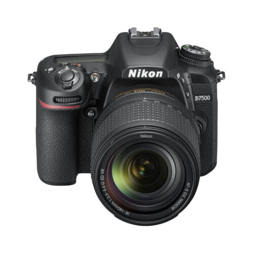 Nikon D7500 with 18-140mm Kit Lens-3387